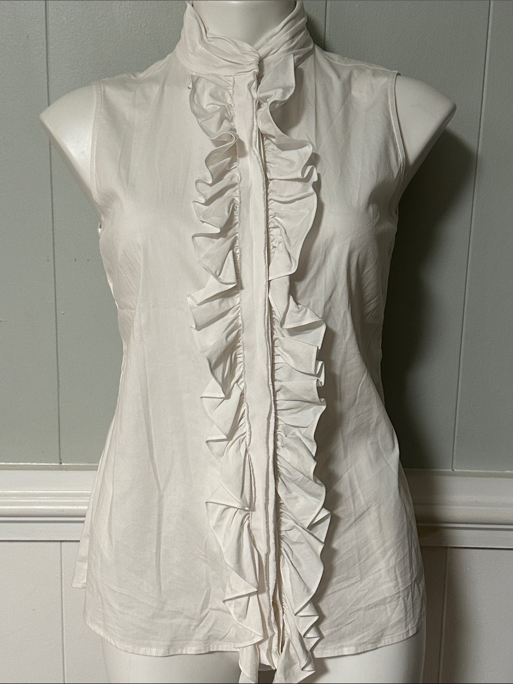Tahari White Sleeveless Ruffle Front Blouse